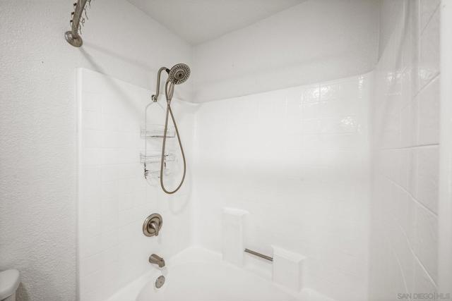 7283 Camino Degrazia Unit 11, San Diego, California 92111, 2 Bedrooms Bedrooms, ,2 BathroomsBathrooms,Condominium,For Sale,Camino Degrazia Unit 11,250036308SD