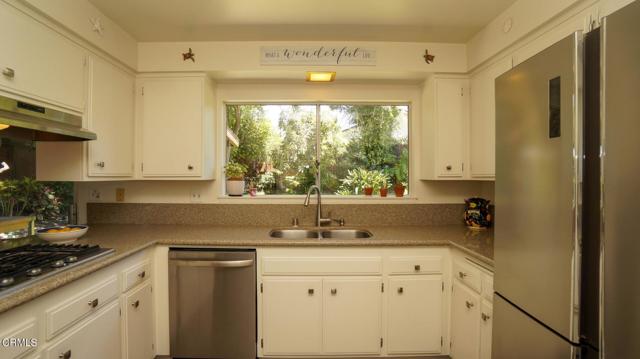 Detail Gallery Image 10 of 36 For 398 Day Rd, Ventura,  CA 93003 - 5 Beds | 2/1 Baths