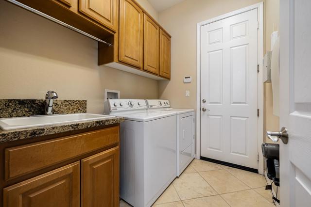 61436 Topaz Drive, La Quinta CA: https://media.crmls.org/mediaz/050f091a-ac7b-4c08-9f0d-8c1ce1d32809.jpg