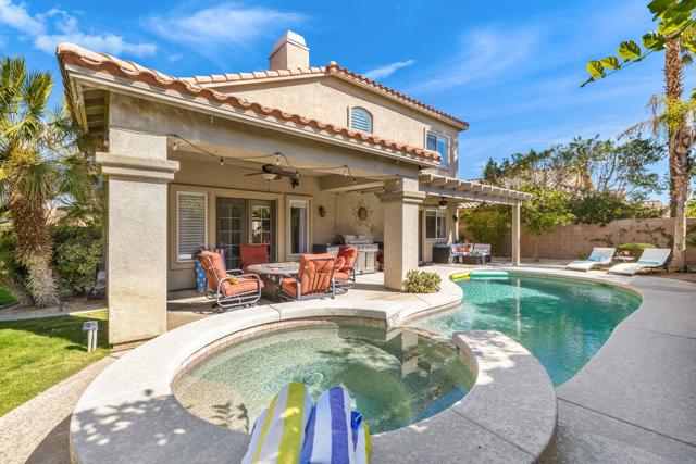 80055 Jasper Park Avenue, Indio CA: https://media.crmls.org/mediaz/050f7efd-b6b9-463f-9797-7aec66f9cf18.jpg