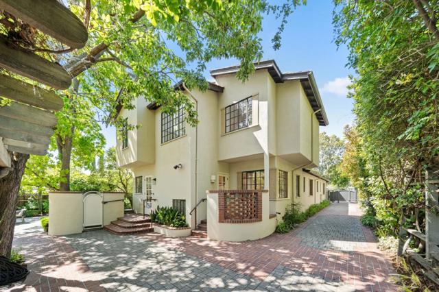 2365 Waverley Street, Palo Alto CA: https://media.crmls.org/mediaz/05113369-d00d-48d8-afe9-7d5b39cd2dd0.jpg