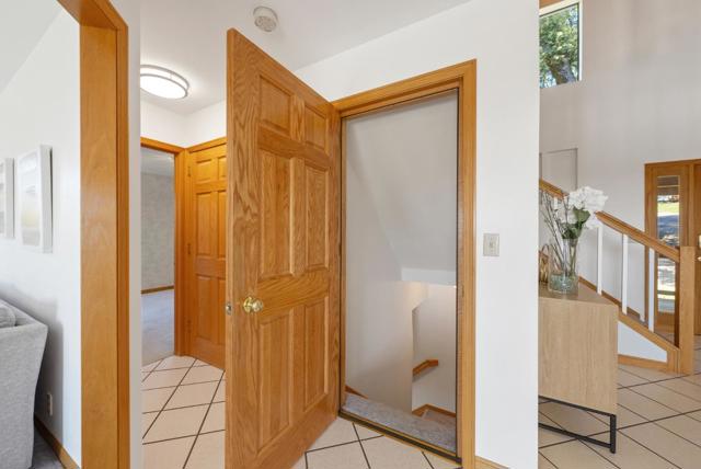 21006 Bear Creek Road, Los Gatos CA: https://media.crmls.org/mediaz/0511367c-ad2c-4953-97a0-b97e2b75dada.jpg