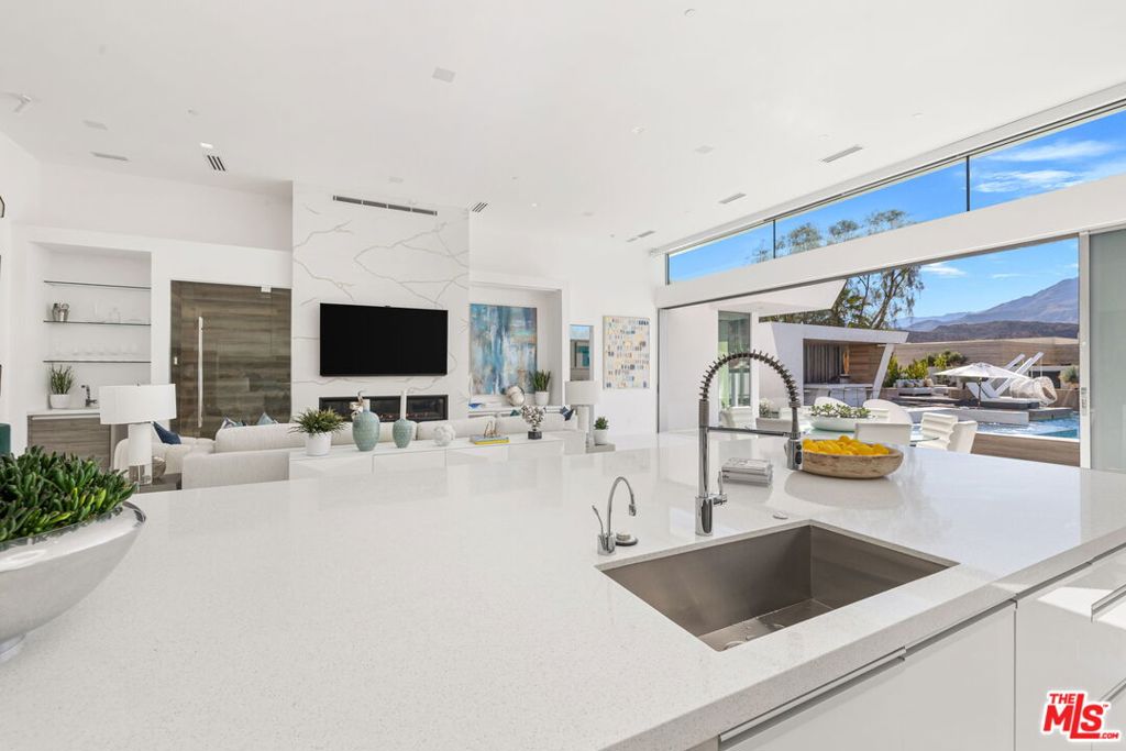 MLS #25630025 image #14