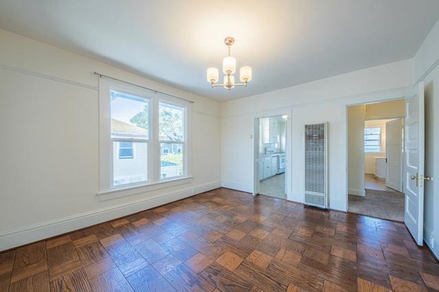 206 Cypress Avenue, Pacific Grove CA: https://media.crmls.org/mediaz/05127ec9-039c-4cb6-aee1-dc6e0c4f1759.jpg