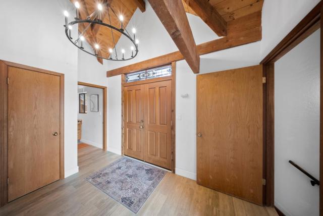 688 Calabasas Road, Watsonville CA: https://media.crmls.org/mediaz/05129634-fc2e-4406-ac15-2bd4323cce94.jpg