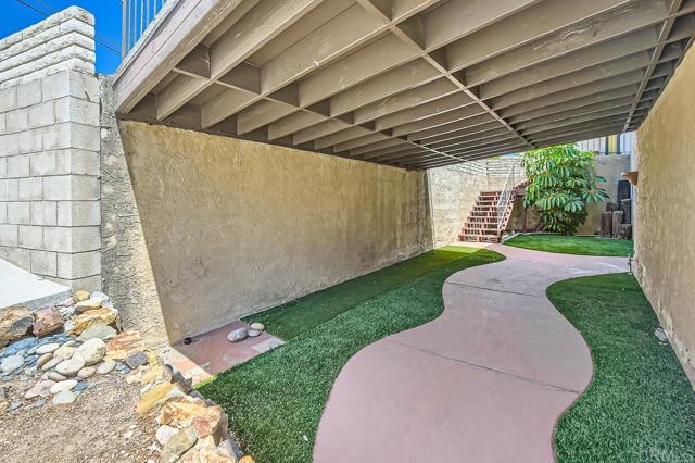 Detail Gallery Image 27 of 40 For 751 Hacienda Drive, El Cajon,  CA 92020 - 4 Beds | 3 Baths