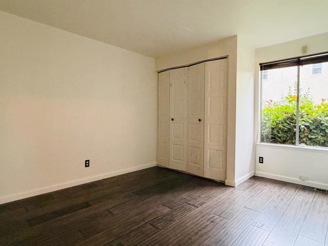 1100 Terra Way, Roseville CA: https://media.crmls.org/mediaz/0512bdd4-d4e6-424e-b4d2-093f32890c67.jpg