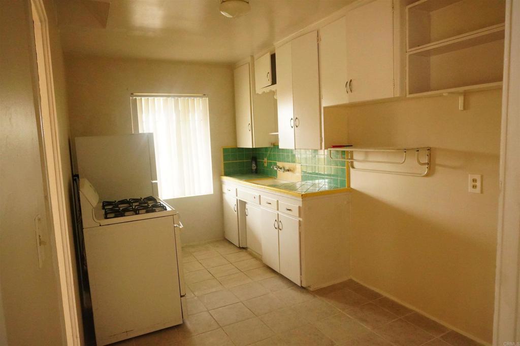 4209 Wilson Avenue - photo 6