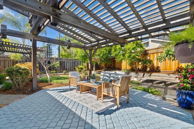 5949 Porto Alegre Drive, San Jose CA: https://media.crmls.org/mediaz/051460d3-55fd-4f60-8430-d09736339655.jpg