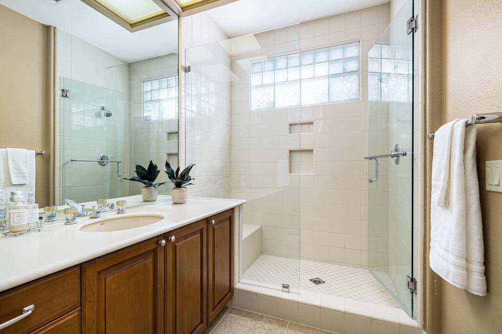 MLS #219136684DA image #6