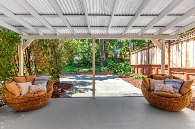 20335 Saratoga Los Gatos Road, Saratoga CA: https://media.crmls.org/mediaz/051625ce-1278-4873-ac28-16c7b775211c.jpg