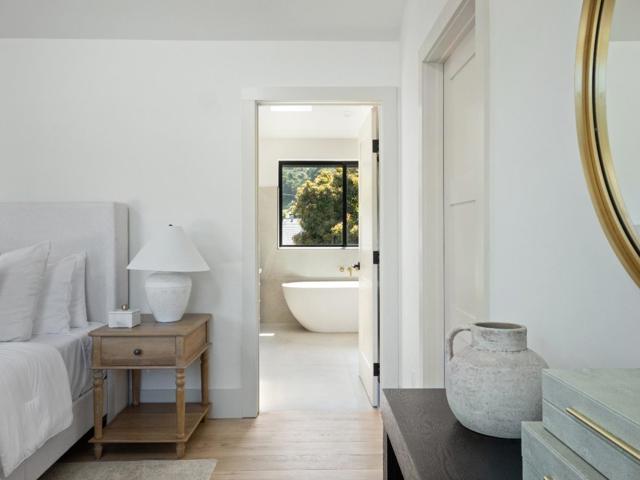 3240 N Main Street, Soquel CA: https://media.crmls.org/mediaz/05163f96-d0c3-462b-934c-39a9c232b2df.jpg