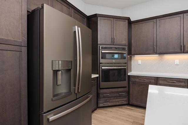 1941 Estancia Place, Escondido CA: https://media.crmls.org/mediaz/051676f8-7a67-438a-bc3d-8ecee17e117b.jpg