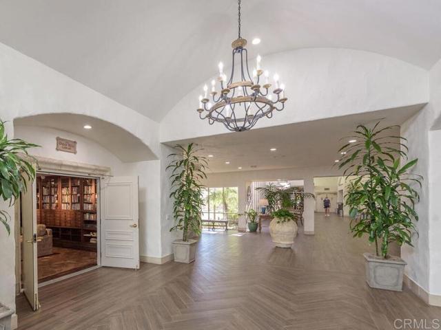 Detail Gallery Image 39 of 44 For 4631 Cyrus Way, Oceanside,  CA 92056 - 3 Beds | 3 Baths