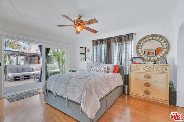 4183 6th Avenue, Los Angeles CA: https://media.crmls.org/mediaz/05175c6e-79a0-42f5-bdeb-bb90c0115aa9.jpg