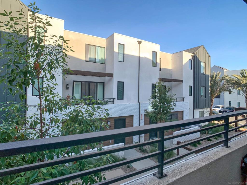 MLS #250039012SD image #19