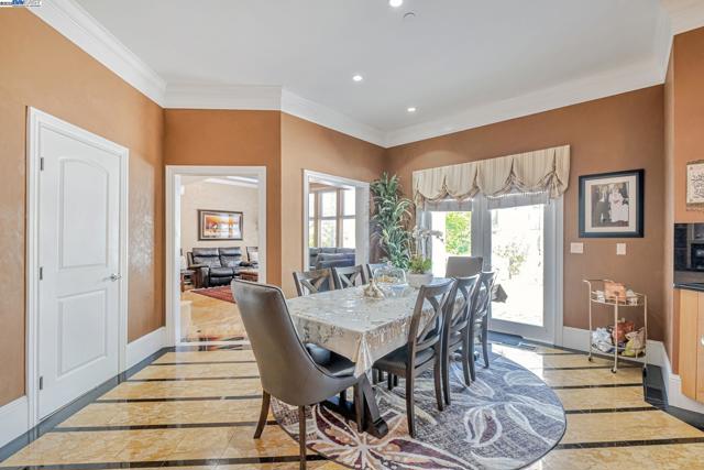 190 Pickering Ave, Fremont CA: https://media.crmls.org/mediaz/05182e54-6be2-451a-97ec-60bc8483fdca.jpg