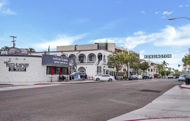 4763 Terrace Dr, San Diego CA: https://media.crmls.org/mediaz/0518e33e-aa70-4845-8b12-bd25551d4245.jpg
