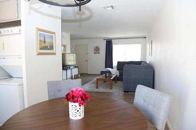 73167 Alice Marble Lane, Palm Desert CA: https://media.crmls.org/mediaz/0519642c-3a19-4375-9a47-ec80ba62c785.jpg