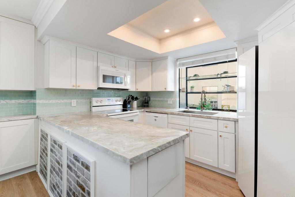 440 Citracado Parkway - photo 7