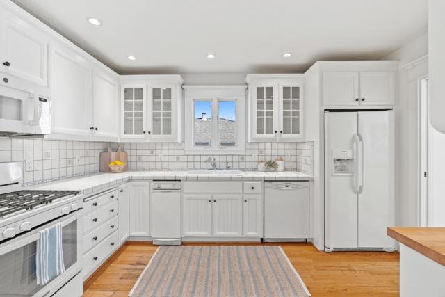 1719 Bay Street, Santa Cruz CA: https://media.crmls.org/mediaz/051d36ea-0296-49ec-beba-53c49737f49a.jpg