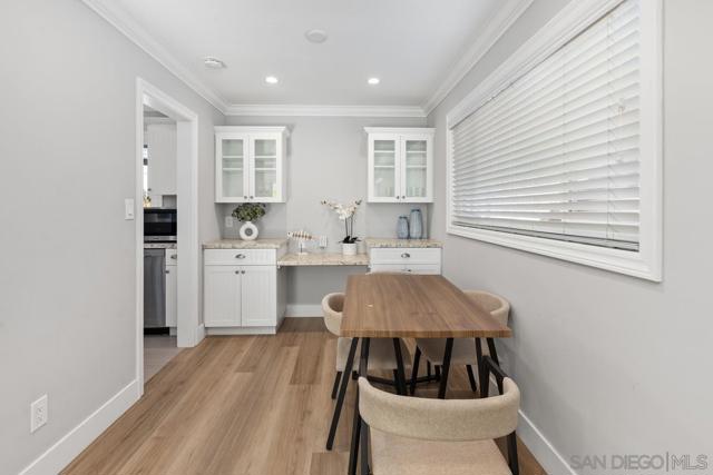 850 856 Olive Avenue, Coronado CA: https://media.crmls.org/mediaz/051d4599-37ba-4bf0-afab-504633d3f852.jpg