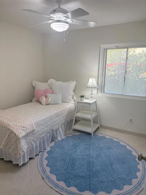 73620 Heatherwood Drive Drive, Palm Desert CA: https://media.crmls.org/mediaz/051e7170-f28c-4147-a516-a6503bc3a5b9.jpg