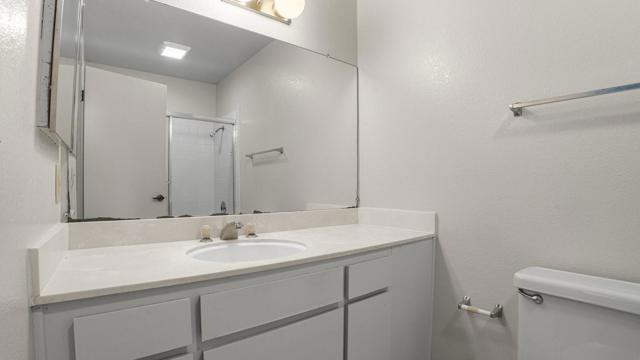 622 N Ahwanee Terrace, Sunnyvale CA: https://media.crmls.org/mediaz/051f2651-c11a-4bd9-b624-165fd459381d.jpg