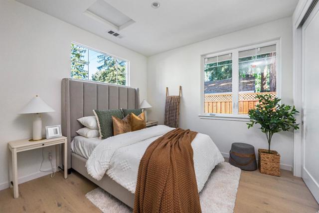 139 Flynn Avenue, Mountain View CA: https://media.crmls.org/mediaz/051fb319-ae06-48e5-aa3a-c44e1ab9e651.jpg