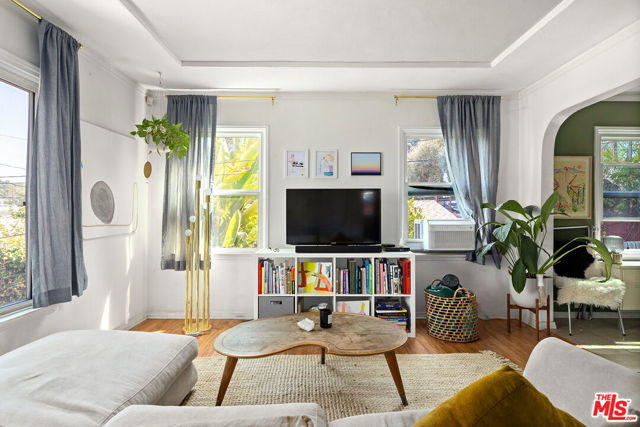 6214 Bertha Street, Los Angeles CA: https://media.crmls.org/mediaz/05206bae-2c9b-4c77-b5ba-a11d9376d851.jpg