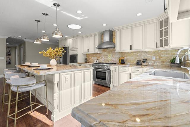 3887 Acapulco Drive, Campbell CA: https://media.crmls.org/mediaz/0522059e-d4db-4bf6-b8fc-05462af7df53.jpg