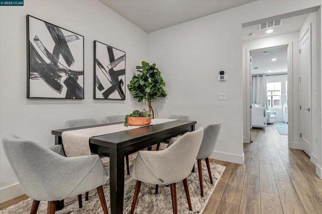 39103 Via Vicenza, San Ramon CA: https://media.crmls.org/mediaz/05223cff-5aa6-46ee-8817-1f2718858efb.jpg