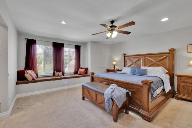 9959 Riverhead Dr, San Diego CA: https://media.crmls.org/mediaz/05229a37-465e-4136-8b53-8852b27d20eb.jpg