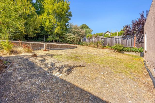 3121 Monticello Avenue, Oakland CA: https://media.crmls.org/mediaz/0526d1f1-46fe-45c3-a37a-8cfdd0805c11.jpg