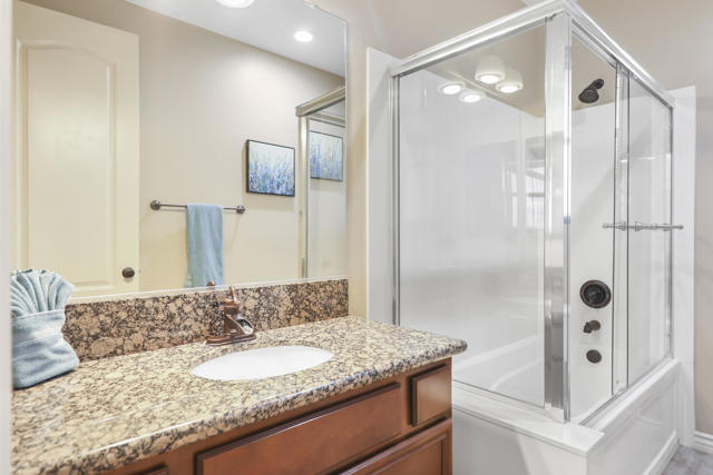 57730 Cantata Drive, La Quinta CA: https://media.crmls.org/mediaz/0528492b-72d0-4d70-ade7-9b53f6f3c577.jpg