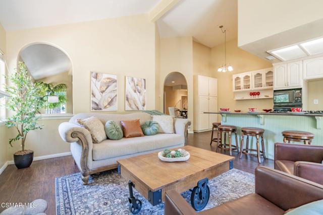 6564 La Cumbre Road, Somis CA: https://media.crmls.org/mediaz/0528bf24-ea23-42f3-9821-7f86f0120ec1.jpg