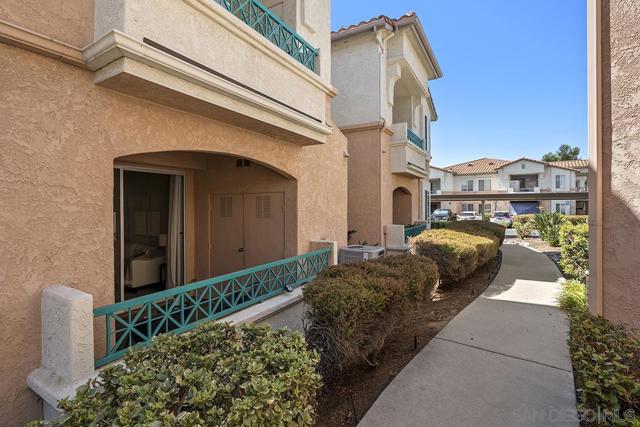 11450 Via Rancho San Diego, El Cajon, California 92019, 2 Bedrooms Bedrooms, ,2 BathroomsBathrooms,Condominium,For Sale,Via Rancho San Diego,250016923SD