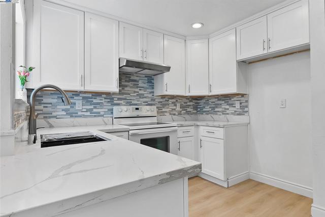 3481 Michael Pl, Bay Point CA: https://media.crmls.org/mediaz/0529943a-32d2-4696-86eb-77b9494076ed.jpg