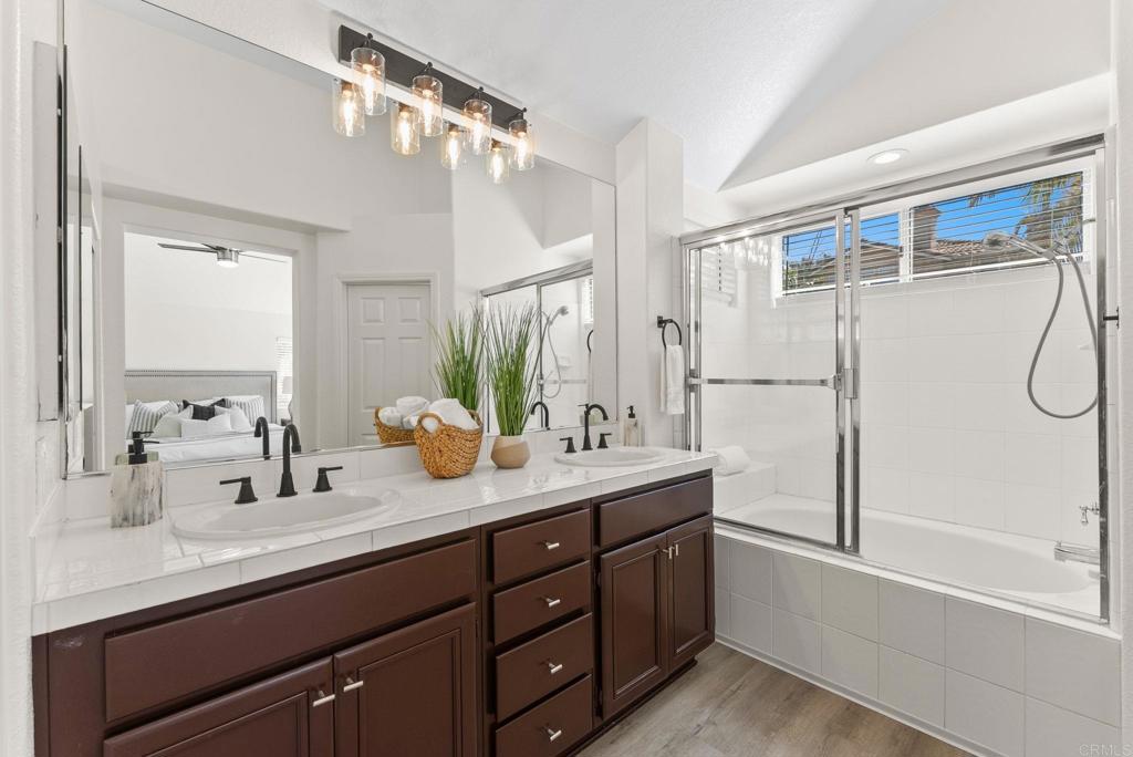 11395 Legacy Canyon Pl - photo 20