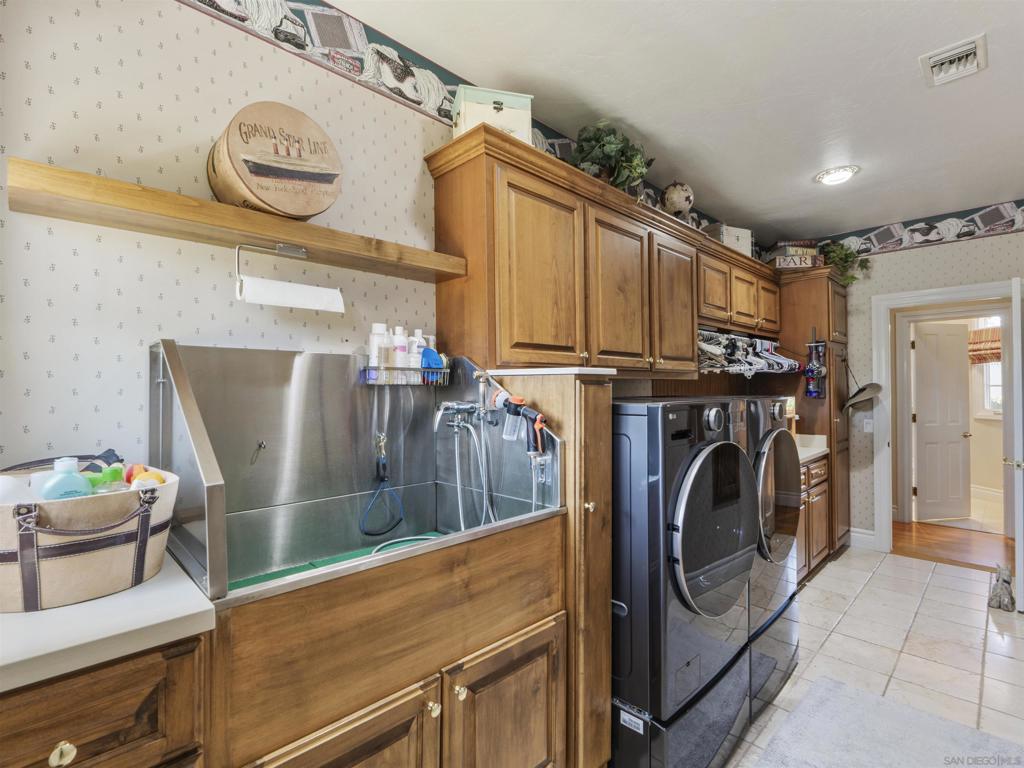 MLS #250032039SD image #39