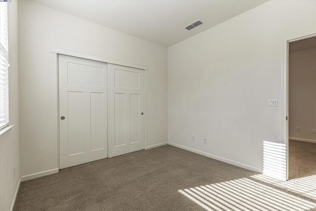 2024 Honey Church Pl, Roseville CA: https://media.crmls.org/mediaz/052bc678-2a40-484a-b63e-ae8d6182f88e.jpg