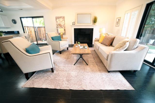 801 Ram Lane, Foster City CA: https://media.crmls.org/mediaz/052d0aa4-cf7e-46c7-b109-d2a90a41cdd2.jpg