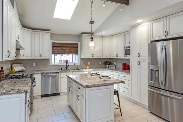 1703 Pasatiempo, San Jose CA: https://media.crmls.org/mediaz/052d2b0b-634c-4430-b9ea-f50922922553.jpg