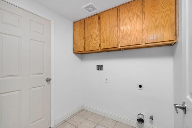 330 Carousel Drive, Vallejo CA: https://media.crmls.org/mediaz/052df478-c9ff-4716-b2dc-bc403a1d1a67.jpg