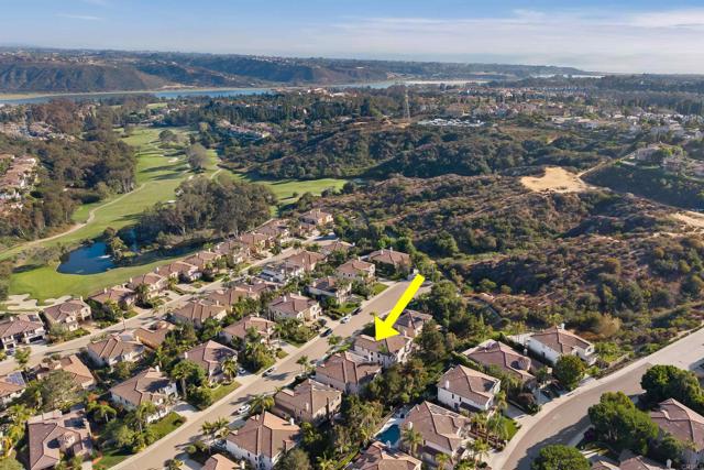 Detail Gallery Image 8 of 75 For 1652 Amante Ct, Carlsbad,  CA 92011 - 5 Beds | 3 Baths