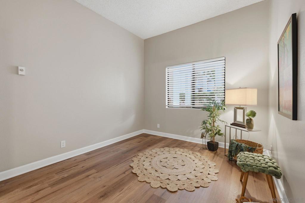 8320 Regents Rd. - photo 16