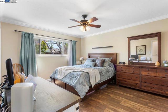 Image 22 of 49 For 5894 Pontius Ct