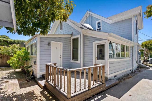 514 Washington Street, Santa Cruz CA: https://media.crmls.org/mediaz/0533634b-069f-420d-abad-8d3c13d73b7e.jpg