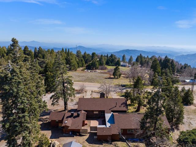 22228 Crestline Road, Palomar Mountain CA: https://media.crmls.org/mediaz/05336814-ec78-40f8-a9db-d77911bf578e.jpg