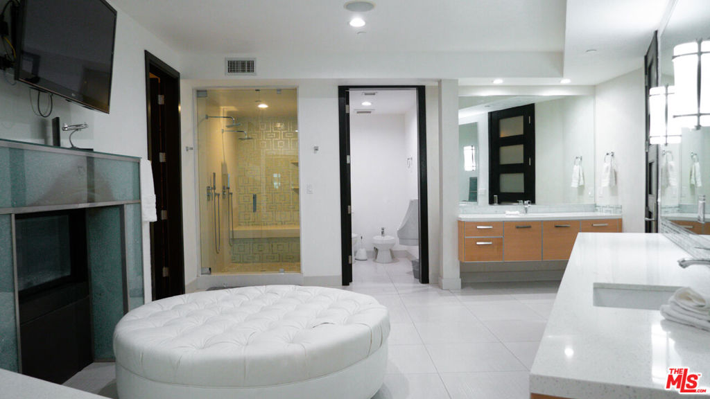 MLS #26986425 image #35